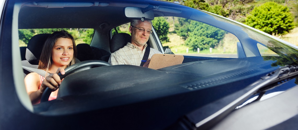 Top Motives to Select Driving Courses in Croydon for Your First Visit