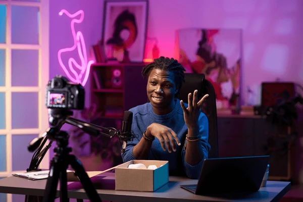 digital content creator barclays