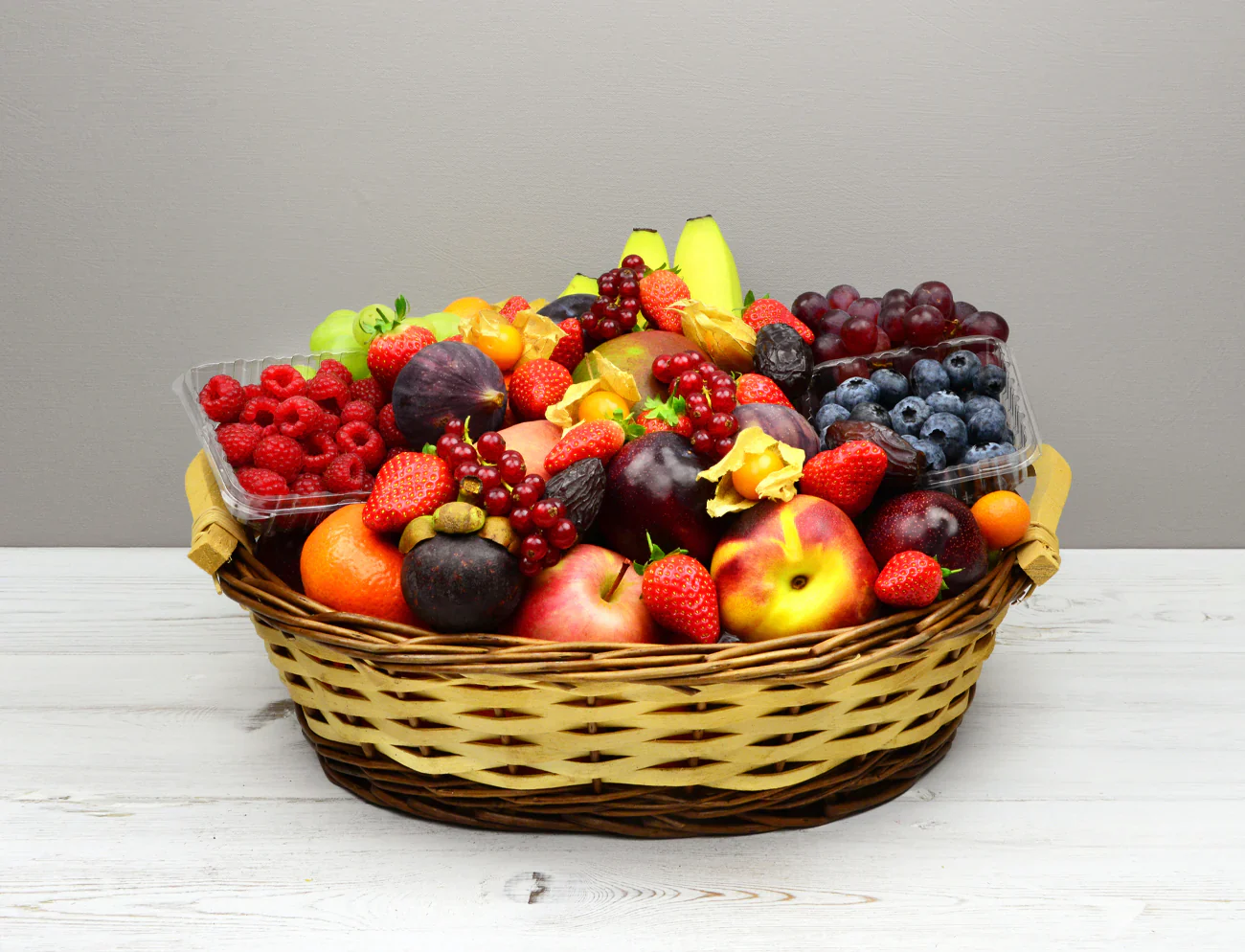 fruit gift basket delivery